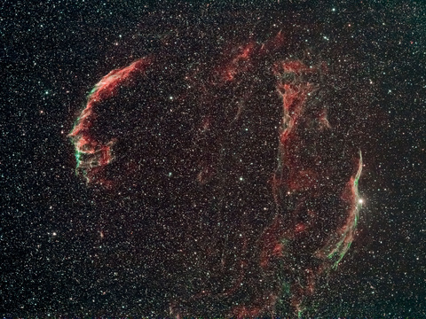 Cirrusnebel — Cirrusnebel im Sternbild Schwan, 251 mal 60sec, 80/480mm APO auf iOptron SkyGuider PRO, Canon EOS 6DII-Astro, IDAS NB1, SiriL und Lightroom, Matthias
