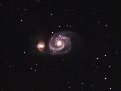 Whirlpool — Die Whirlpool-Galaxie M51 aufgenommen am 18.2.2025 von Niels. Teleskop: TS EDT 115 f/7, Kamera: ASI 294 McPro, Belichtung: 25x180 Sekunden bei Gain 300
